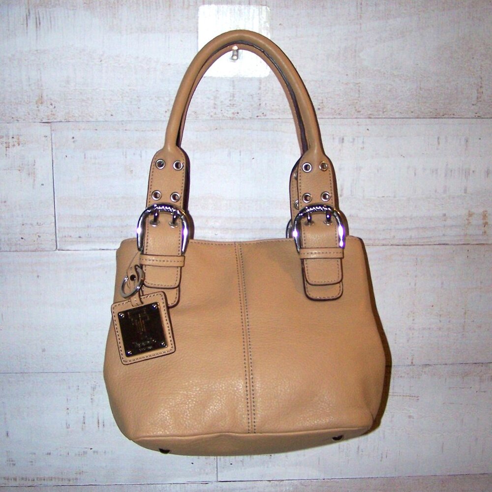 Tiganello Tan Leather Bucket Bag with Matching Key Fob
